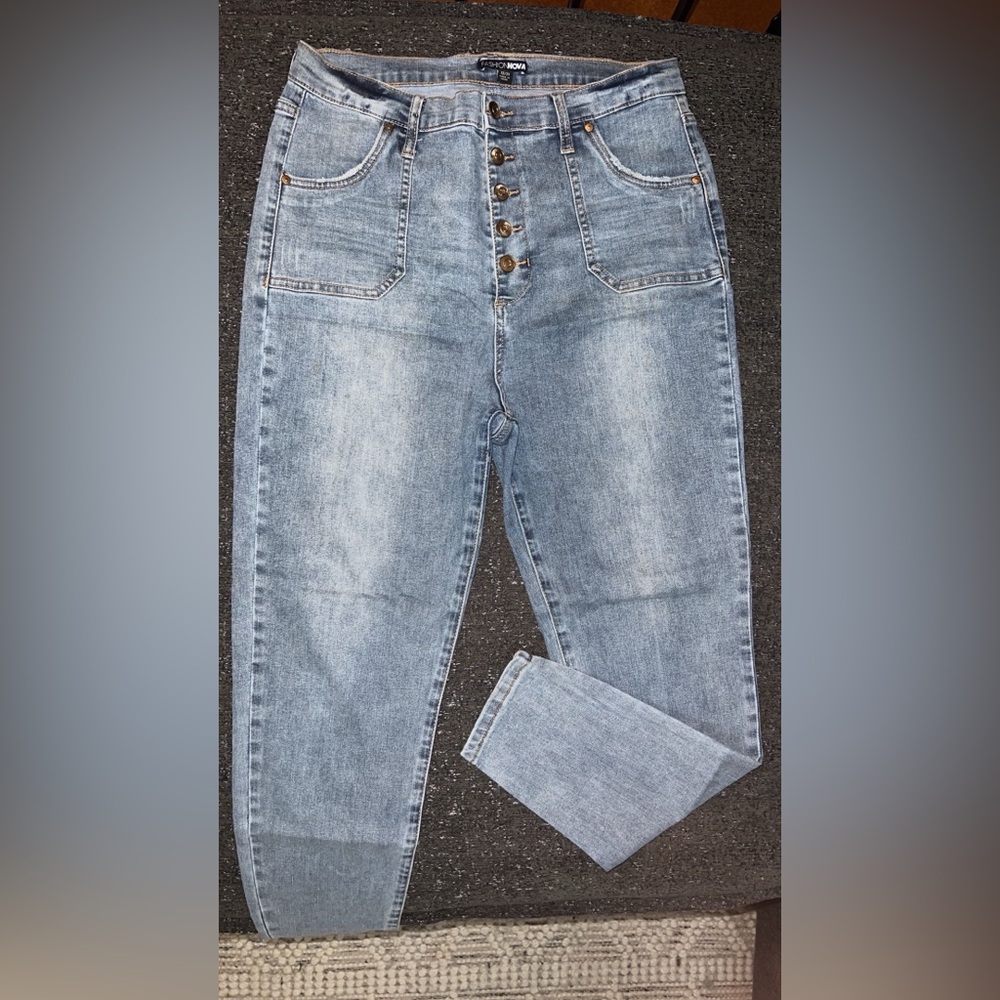 Button Up Jeans